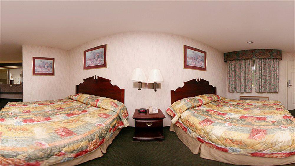 Econo Lodge Portland Airport Exterior photo